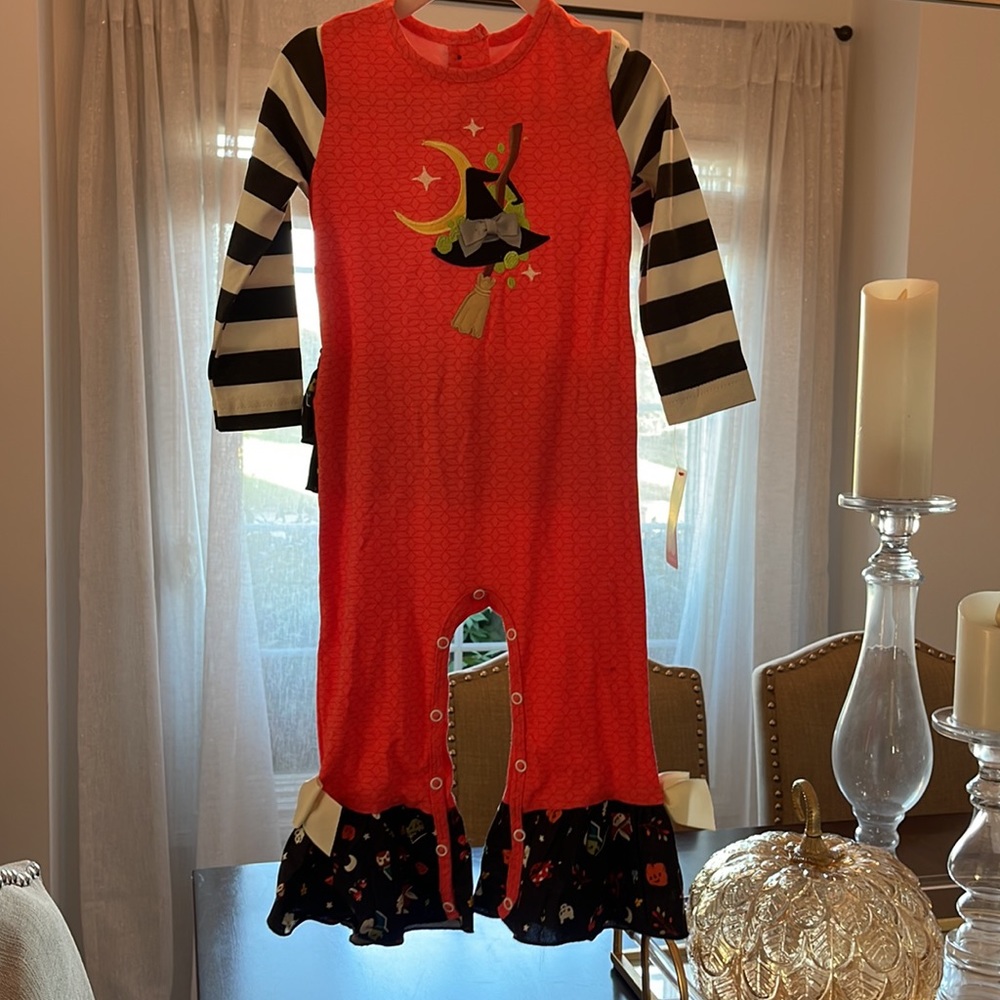 Ricrac Ruffles Halloween Bow One Piece Romper 24M NWT